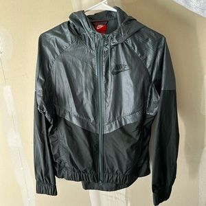 Nike windbreaker